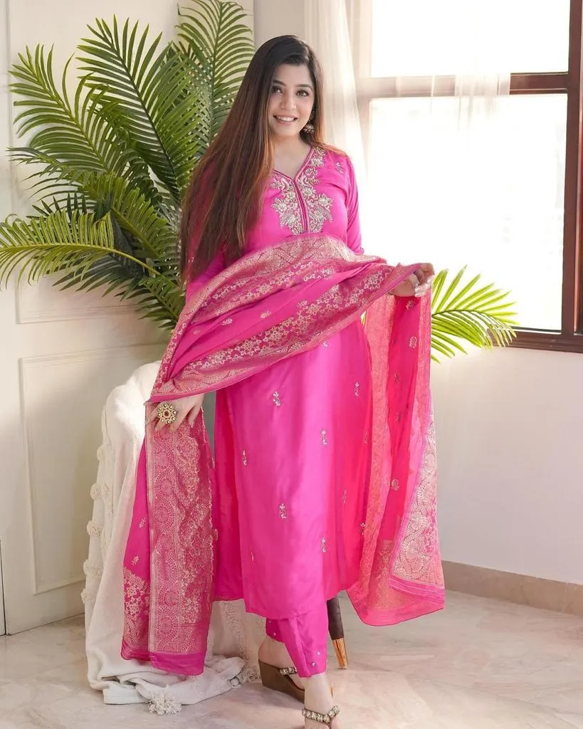 Beautiful Designer Premium Silk Handwork Salwar Suite