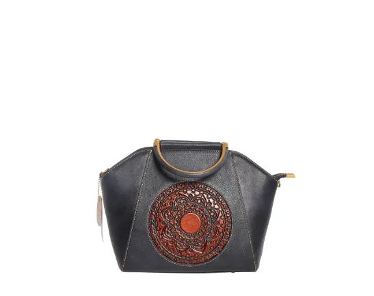 Surluxe Totem Retro style